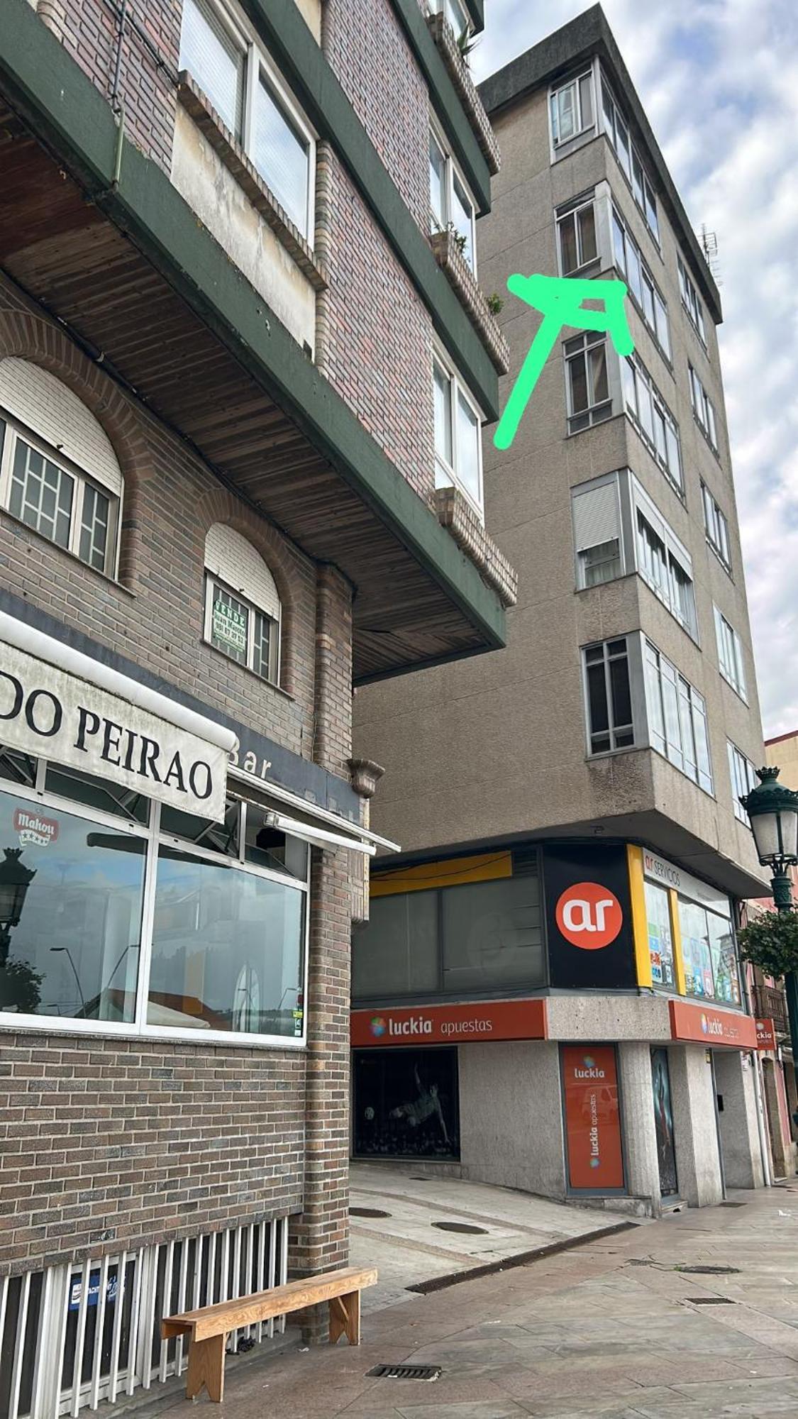 Piso en el malecón de Riveira con vistas a las Rias Baixas. Ideal para familias. 140m Ribeira Exterior foto